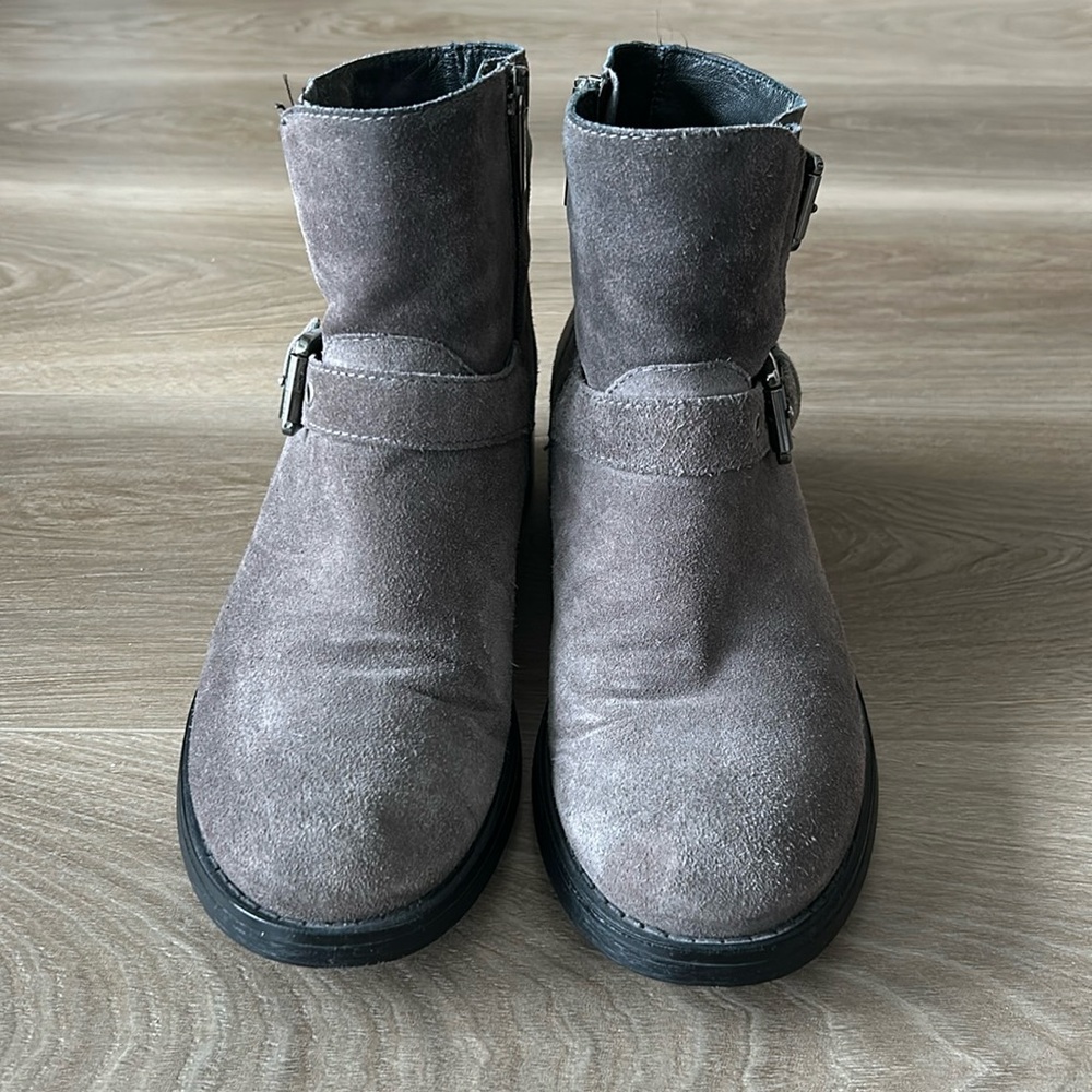 Aquatalia Omayda Water Repellent Moto Bootie in Anthracite (grey)